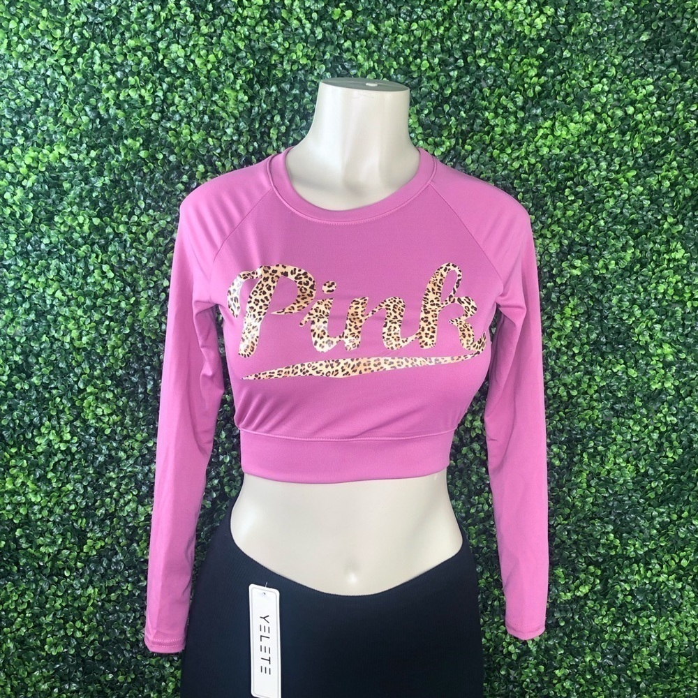 Pink‎ long sleeved crop top